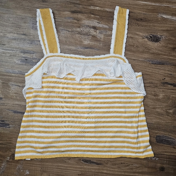 NWT- BCBG Generations Sleeveless Stripe Top sz- Med - Picture 4 of 4